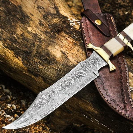 Premium Damascus Bowie Knife – Handcrafted Hunting Knife with Custom Handle & Leather Sheath