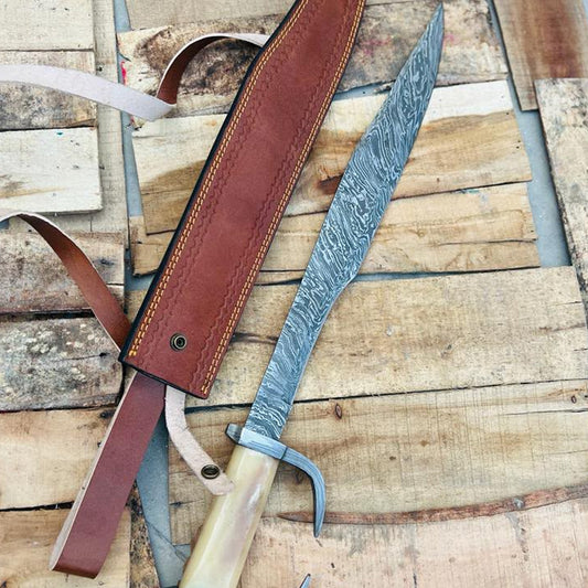 Bowie spartan 300 Sword