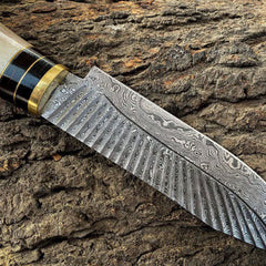Deer horn hunting knife
