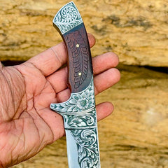Hand Engraved high quality D2 steel Hunting Knife high sharpness
